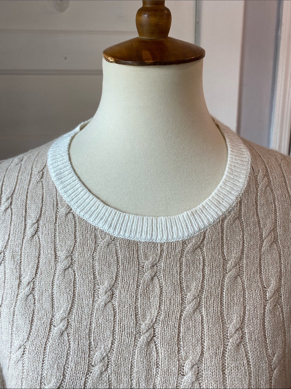 Ann Taylor LOFT Cable Knit Crew Sweater, Size M - Picture 6 of 14